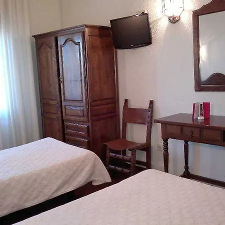 ロス シガラレス 2* トレド