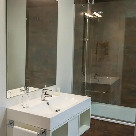 ロス シガラレス 2* トレド