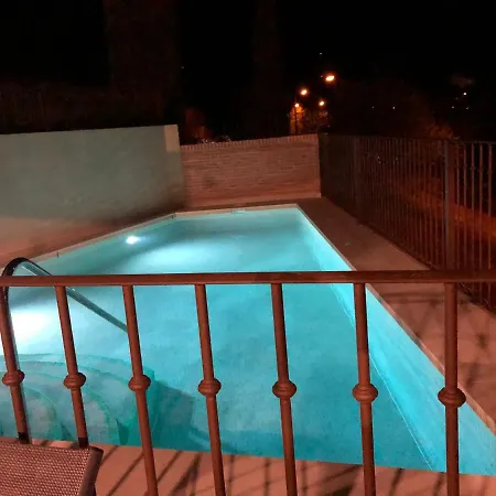 Отель Cigarrales 2*