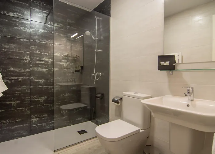 ホテル ロス シガラレス トレド