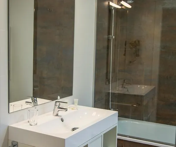 ロス シガラレス 2* トレド